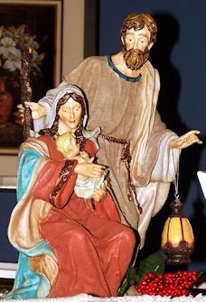 Holy Family Statue